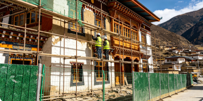 甘孜房建修缮施工现场